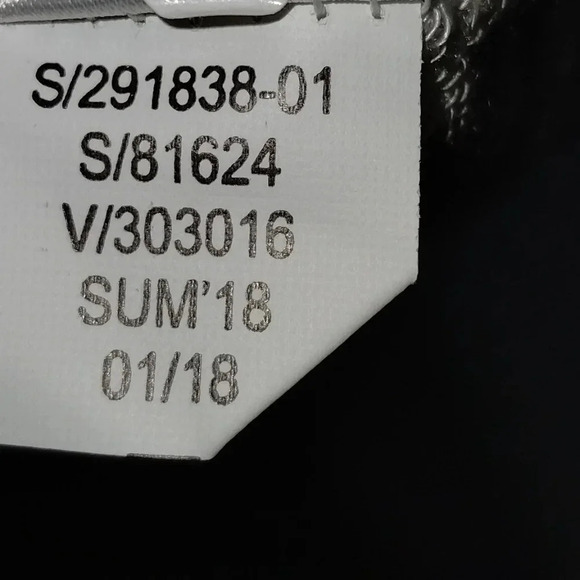 Athleta Shala Cold Shoulder Dress in Heathered Cream Gray size Small Sweater - Picture 6 of 8